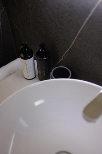 Double Room with Balcony room in Le Stanze del Lago Villa Seta