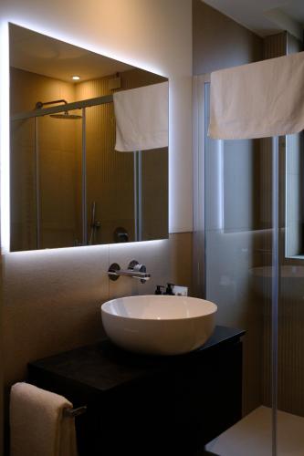 Double Room image 7