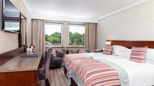 The Stormont Hotel - image 7