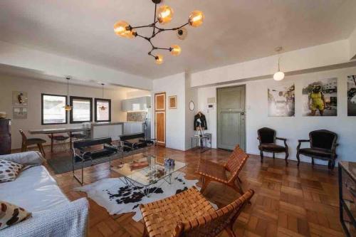 Increíble Penthouse de 107 mts con vista al casco histórico