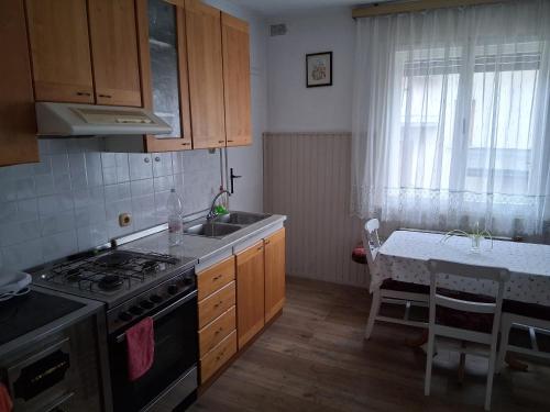 Rooms Apartma Cerknica in Cerknica