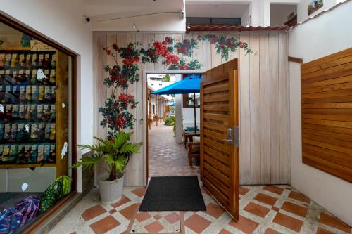 Entrance, Plaza Luna Suites in Galapagos