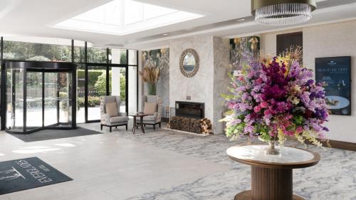 Everglades Hotel - main image
