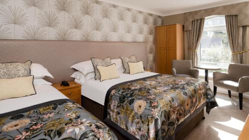 Everglades Hotel - image 7