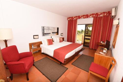 Praia da Lota Resort – Beachfront Hotel - image 2
