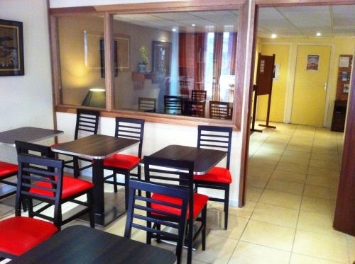 Phòng chờ chung/khu vực TV, Hotel du Sud Vieux Port in Marseille