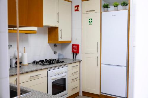 ห้องครัว, 3C Azores Place in ฟาชา เด ไบโซ