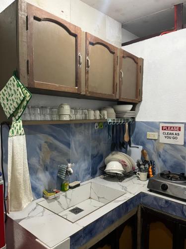 Kitchen, Dos Casa near Palawan Wildlife Rescue and Conservation Center