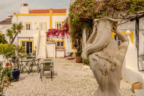 Garden, BO House & Hairshop in Estômbar