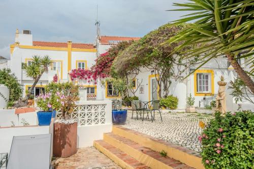 Garden, BO House & Hairshop in Estômbar