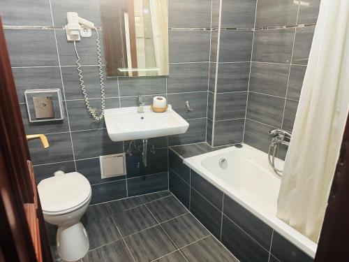 Hotel Amadeus - image 13