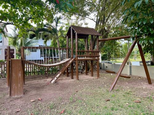 สวน, Casa de praia em Toquinho in อีโปะจูกา