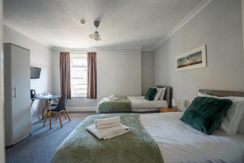 The Clifton Seafront Hotel Room Type - Twin Room
