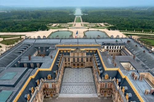 Chez Laurette - Historic Appartement Near Versailles & Station in Marly-le-Roi