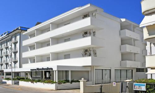 Hotel Exclusive - in pieno Centro a pochi passi dal Mare in Riccione