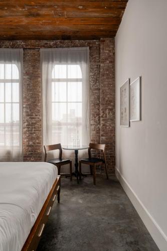 1 king bed