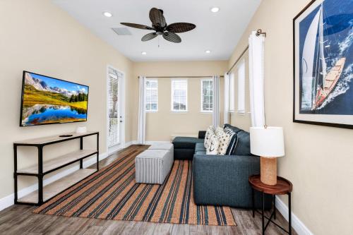 A Wave from it All Cottage with Private Pool near Disney and Margaritaville Resort Access - 8039SU - image 9