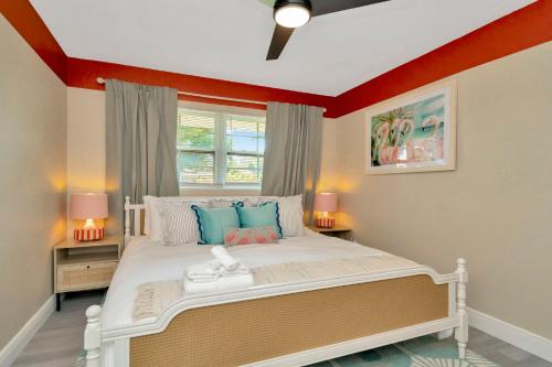 Breezy Pineapple, Heated Pool, Sleeps 12, Putting Green, Largo (fotografie 8)