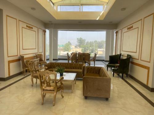 Imperial banquet and hotel near Sukkur repülőtér