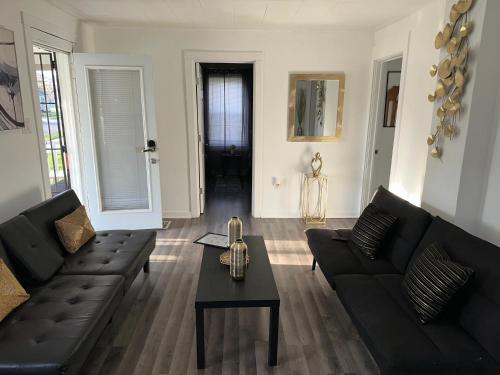 My Modern Indy home in Terre Haute, USA
