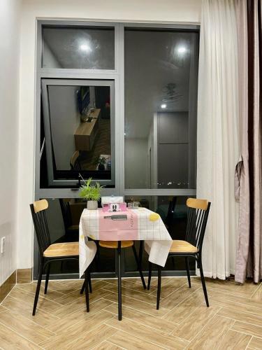 Modern Studio With City View And Kitchen
