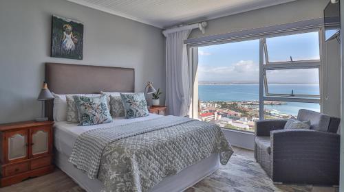  Double Room image 3