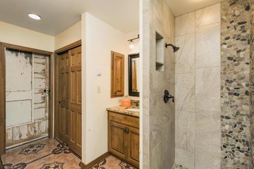 Cascade Village 29 - image 5