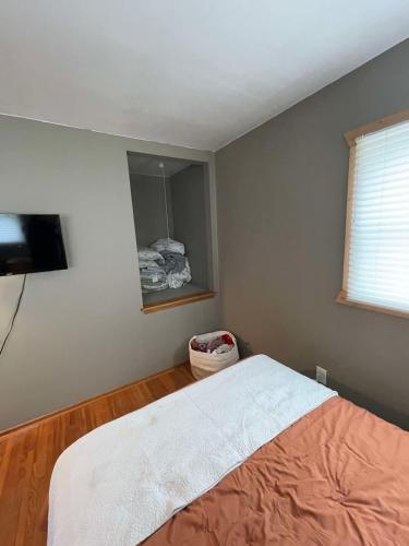 Waters Edge Cottage - image 13
