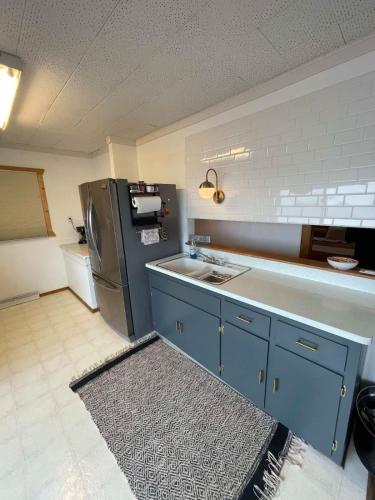 Waters Edge Cottage - image 11
