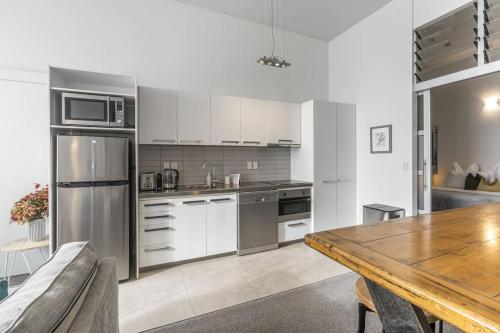City Escape with Harbour View and Free Secure Parking, Auckland (Foto 5)