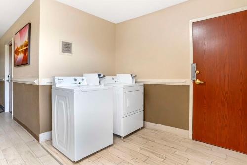 Best Western Gardendale - image 12