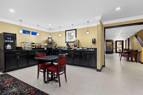 Best Western Kenosha Inn in Broken Arrow, USA