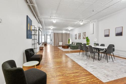 Massive SoHo Loft 4 Bedrooms 2 Bath 7 Beds, New York (photo 9)