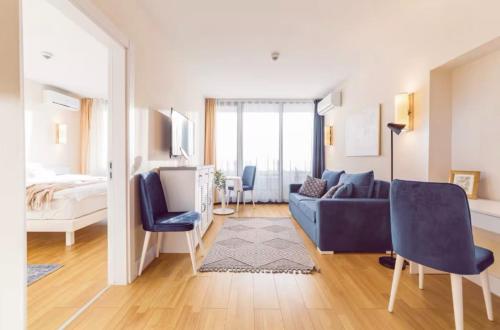 Junior Suite with Mountain View