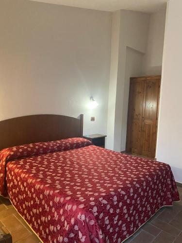 Double or Twin Room with Private Bathroom