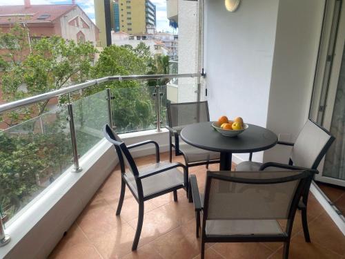 One-Bedroom Apartment image 3