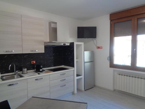 Konyha, Appartamenti C&M Al Cortile vicino Venezia e Aeroporto VCE in Campalto