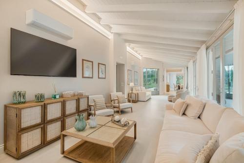 GOLDEN LUXE - Diamond in the Hills piscina privata e vasca idromassaggio gîte à louer Serravalle Pistoiese