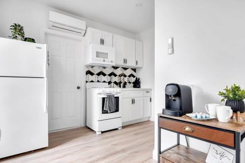 Urban Nest #1 Cozy studio near Proctor's & shops in Schenectady