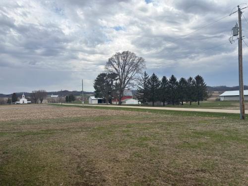 Comfortable Country Home Comfortable Country Home