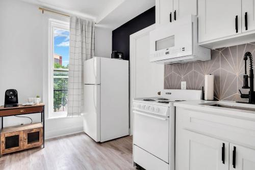 Urban Nest #4 Chic studio central to downtown in Schenectady