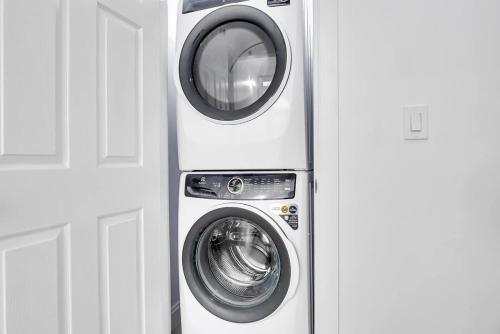 Urban Nest #4 Chic studio central to downtown in Schenectady