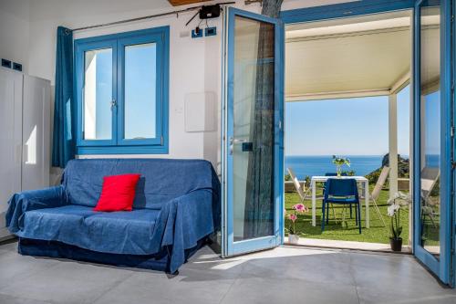 Villa Holidays in Torre Bennistra - Tap to explore photos