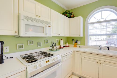 Myrtle Beach Condo with Views of Community Pool! - image 11