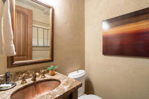 211 A South Oak by Exceptional Stays - image 2
