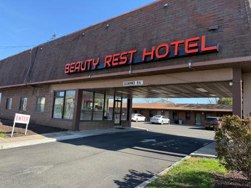 入口, Beauty Rest Hotel - Edison - New Brunswick - NJ in 愛迪生