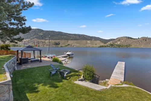 Skaha LakeFront BnB