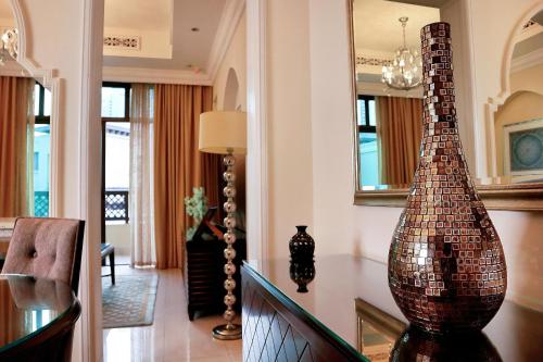 Full View Burj Khalifa and Fountains -Souk Al Bahar- Dream View holiday Home Rental, Dubai (Foto 2)