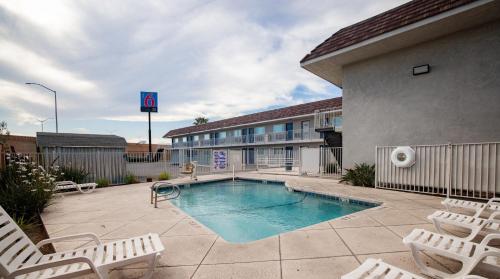 Motel 6 Ontario Airport in Ontario, USA