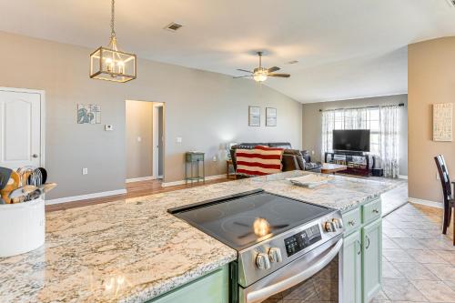 Outdoor Entertaining Space Family Home in Milton in Avalon (FL)